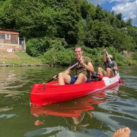 Teenager Kanuausflug